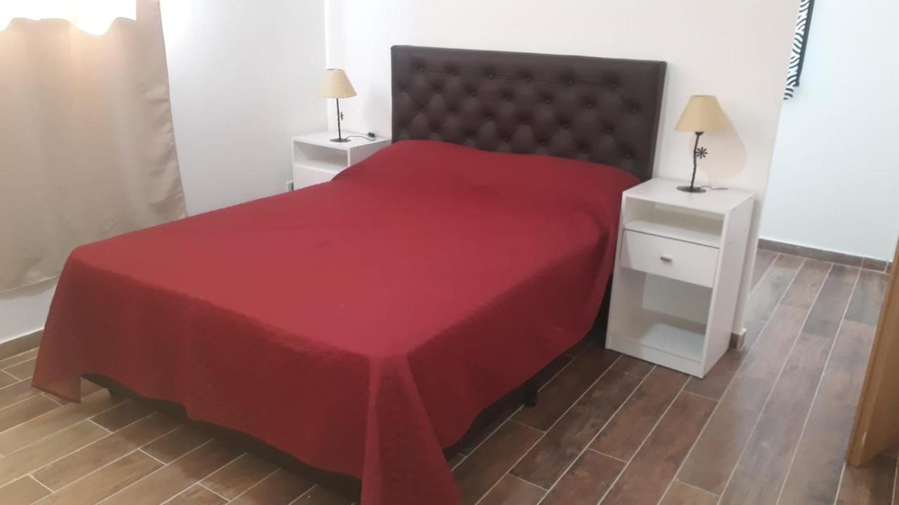 Depto Temporario La Plata Bed & Breakfast Exterior photo